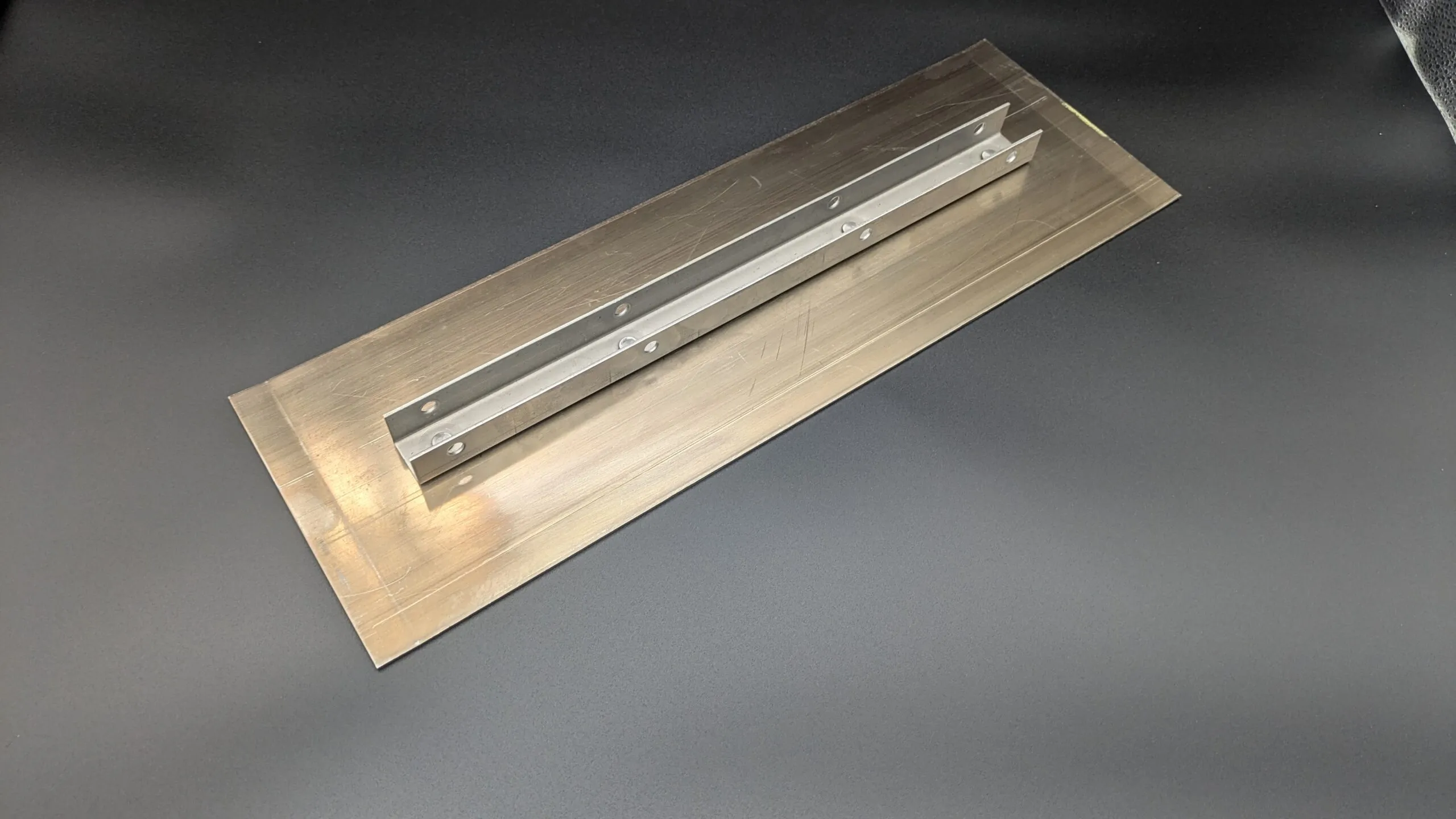 46″ – 48″ Dia. 7/8″ Channel Mount Style Finish Blade 6 x 18